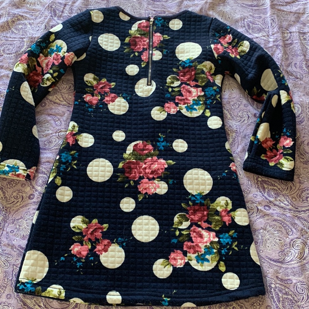 Dress - Picture 3 of 5